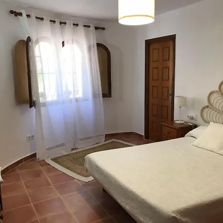 Villa Chalet Independiente - Garoé *